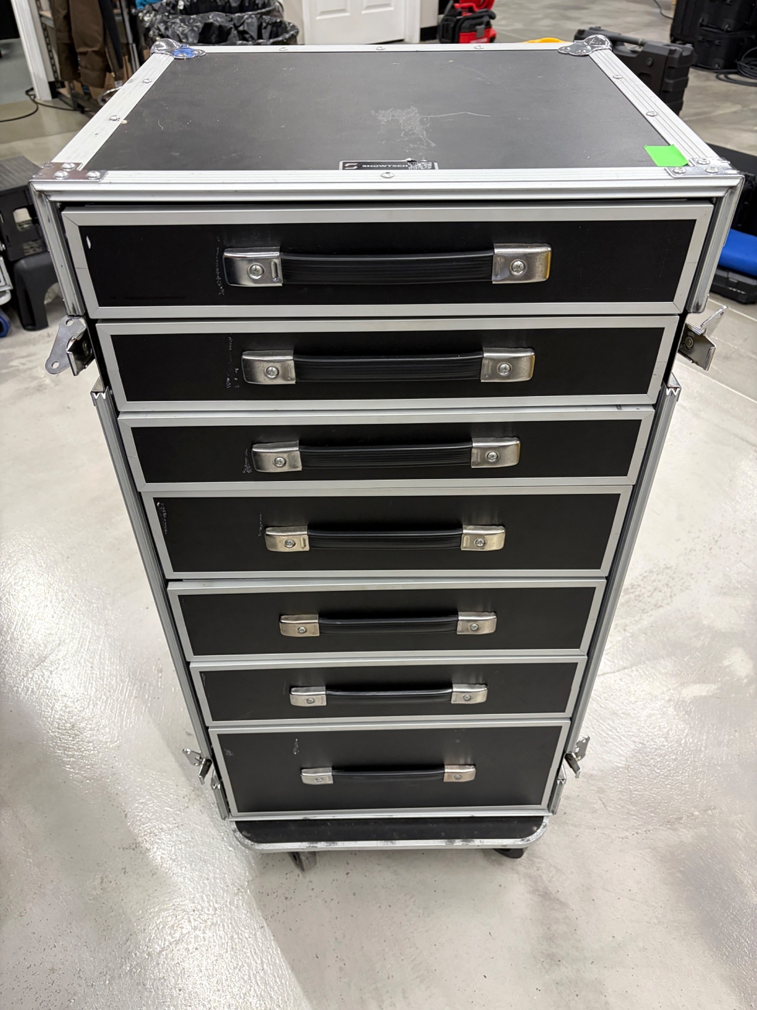 Field equipment cases